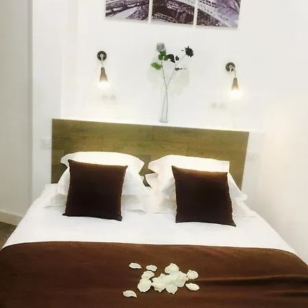 Le Logis De Montmartre *