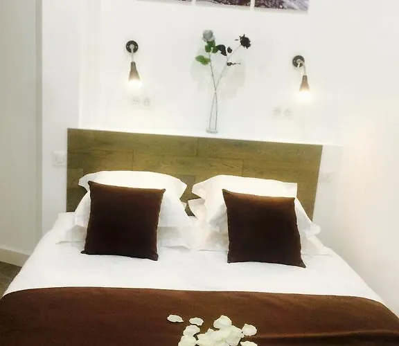 Le Logis De Montmartre *