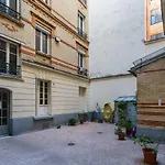 Le Logis De Montmartre Paris
